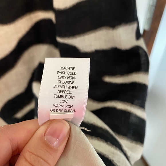 Banana Republic Dress - Picture 4 of 6